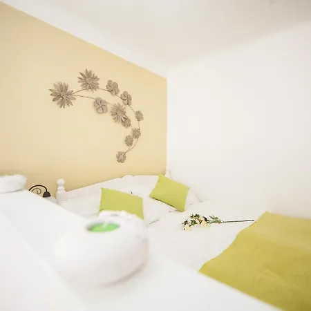 Traditional Apartments Vienna Tav - Entire Exterior foto