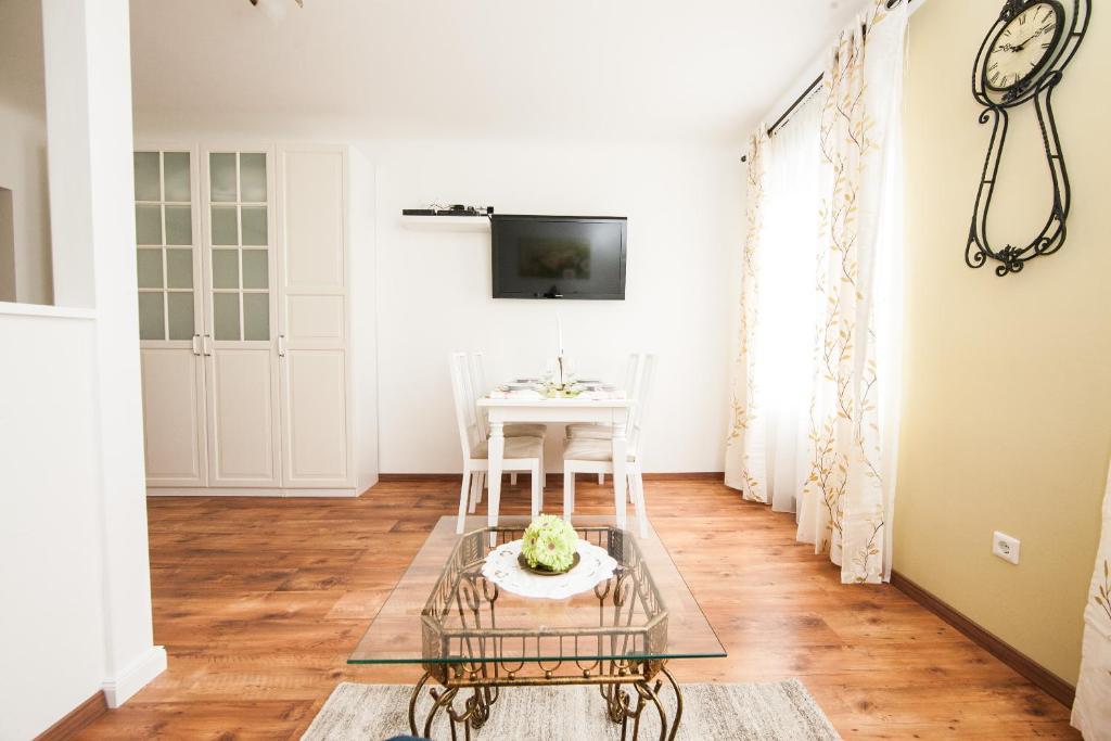 Traditional Tav - Entire Appartement Wenen
