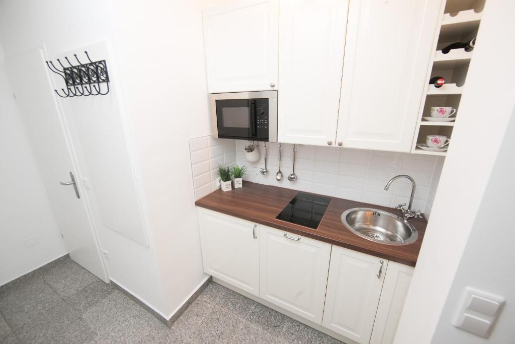Traditional Tav - Entire Appartement